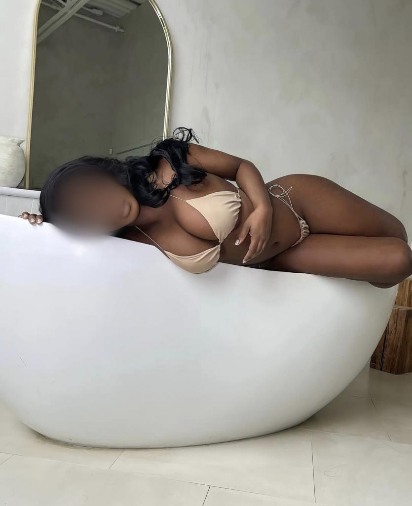 Chica busca chico en León: 