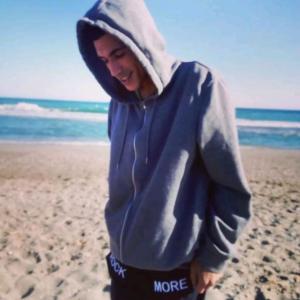 Chico busca chica en Málaga: 