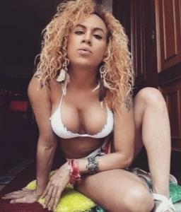 662480037: Transexual en Pontevedra