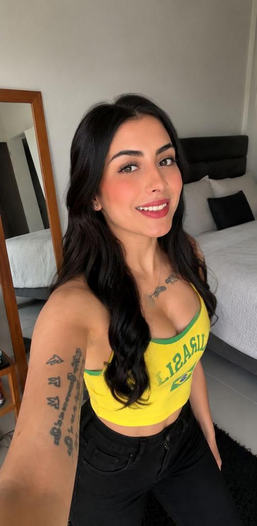 631799932: Chica busca chico en Cantabria