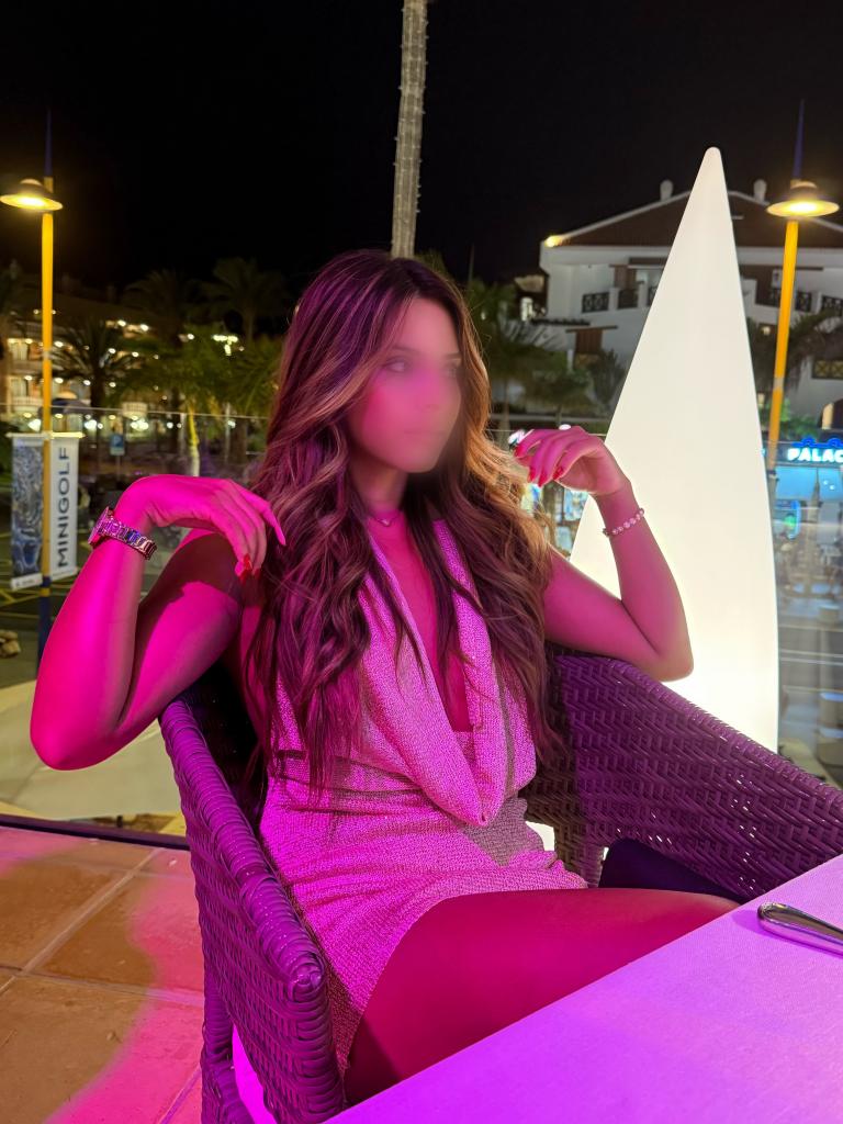 Chica busca chico en Málaga: Chica busca chico