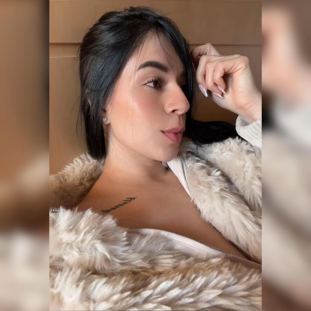 Chica busca chico en Cádiz: 