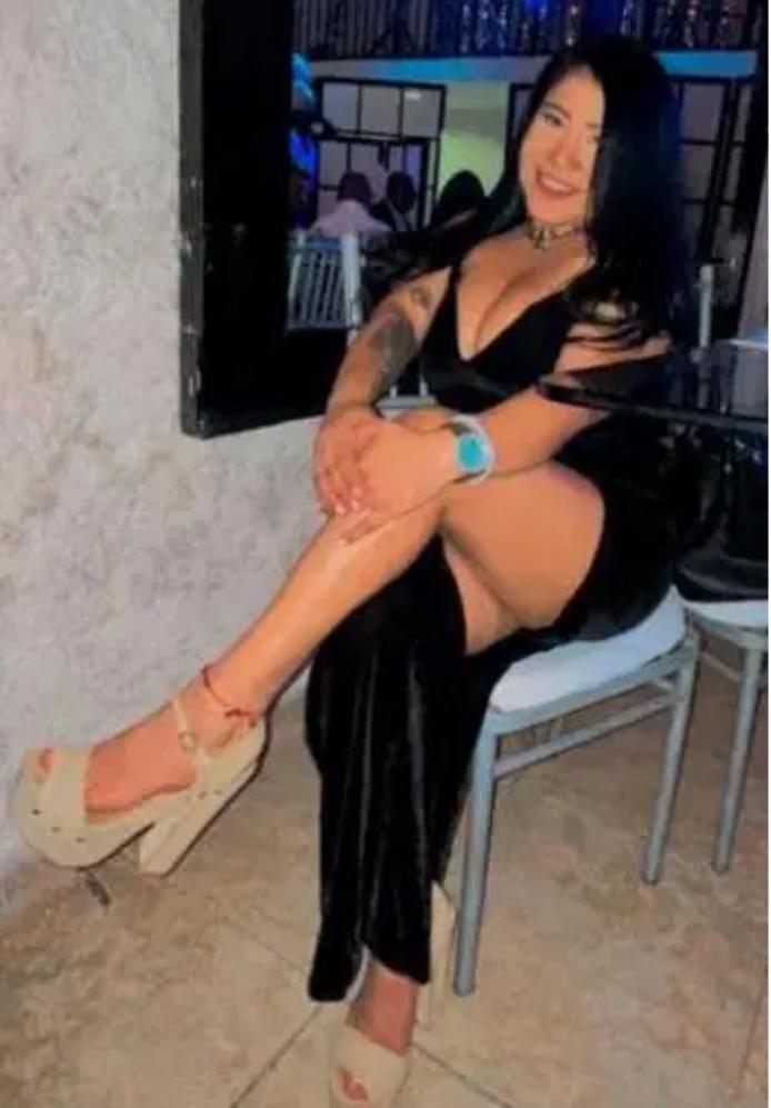 663092691: Chica busca chico en Mallorca