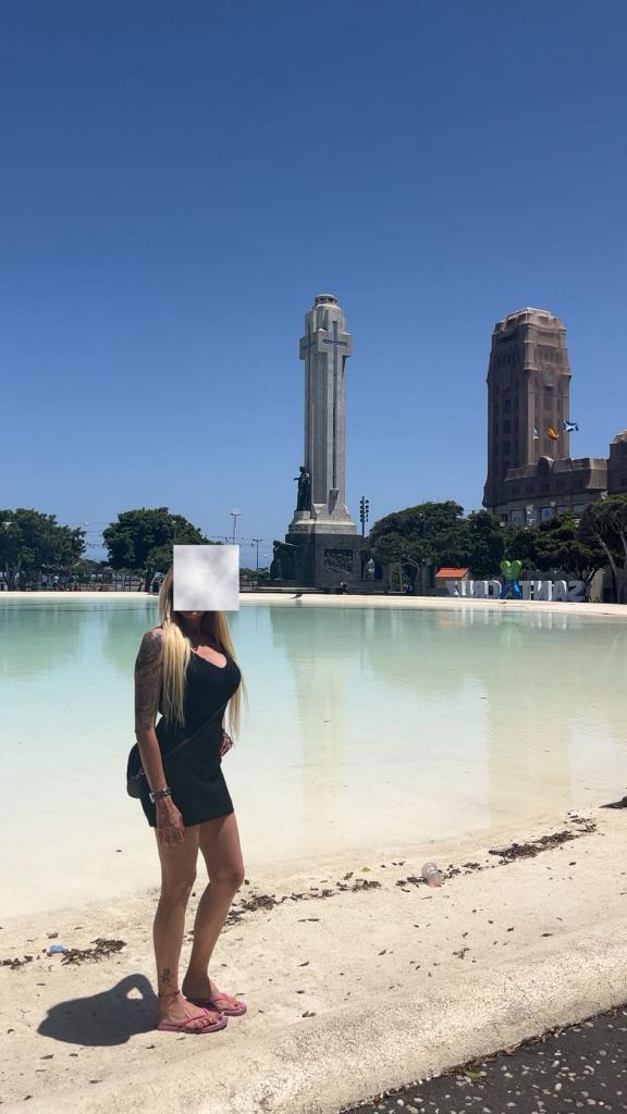 Chica busca chico en Tenerife: 
