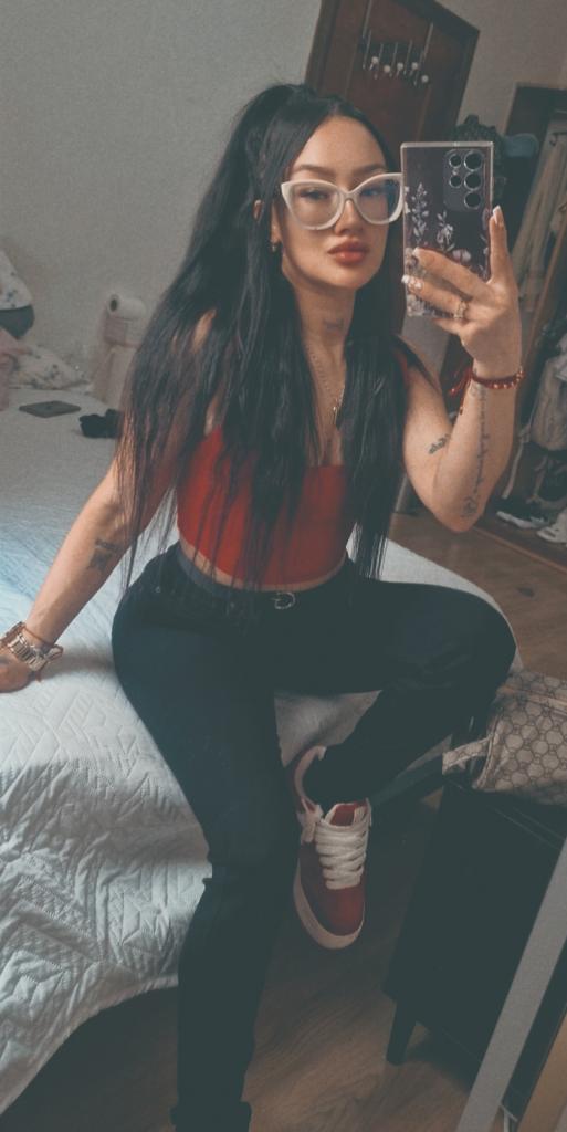 Chica busca chico en Zaragoza: 