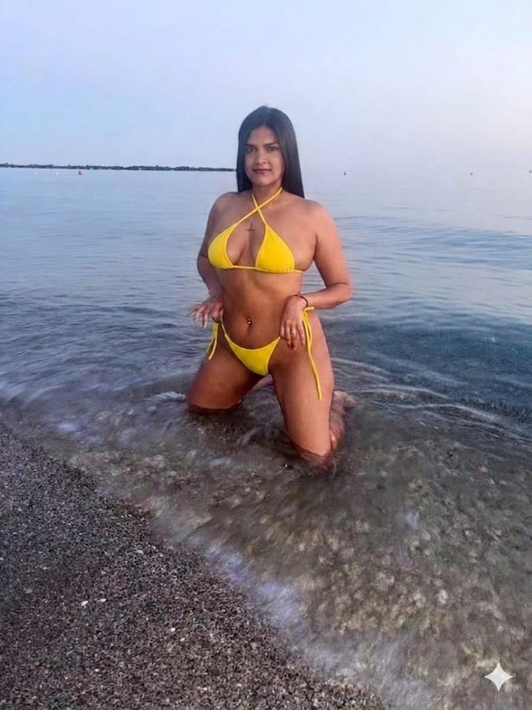 Chica busca chico en Almería: 
