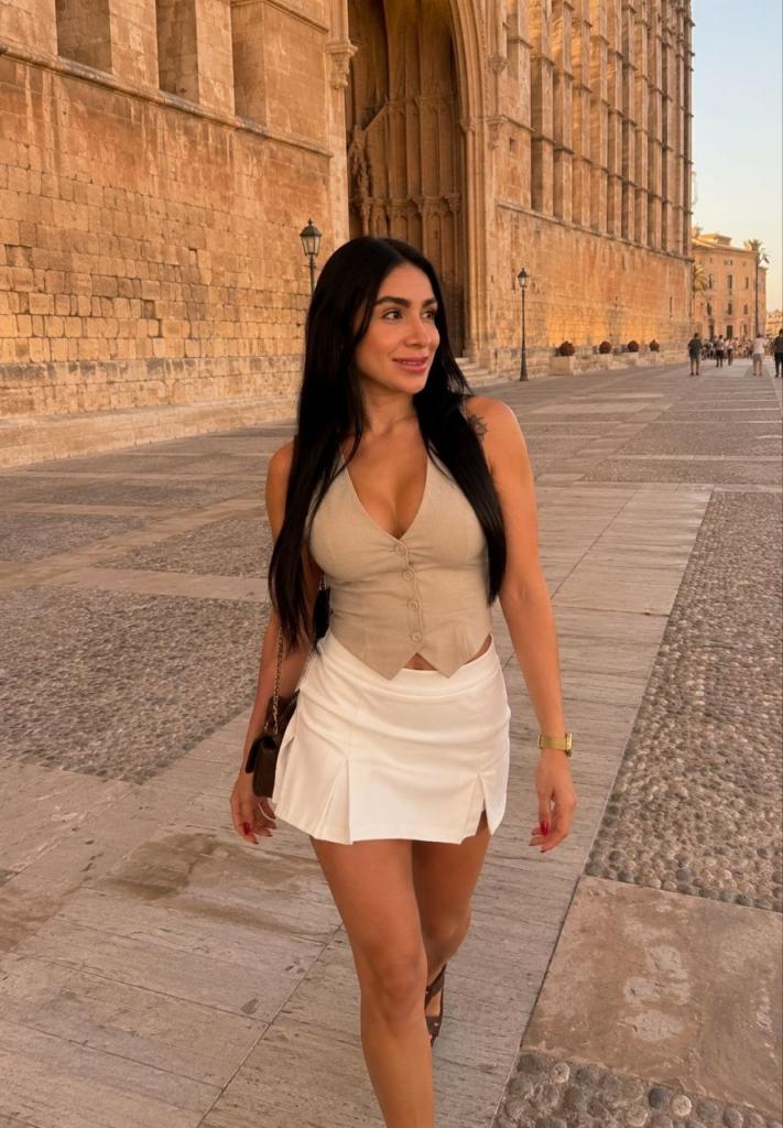 743060584: Chica busca chico en Mallorca