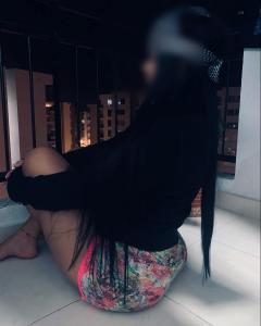 615876540: Chica busca chico en Gerona