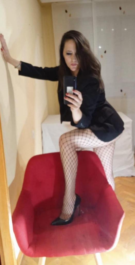 Chica busca chico en Madrid: 
