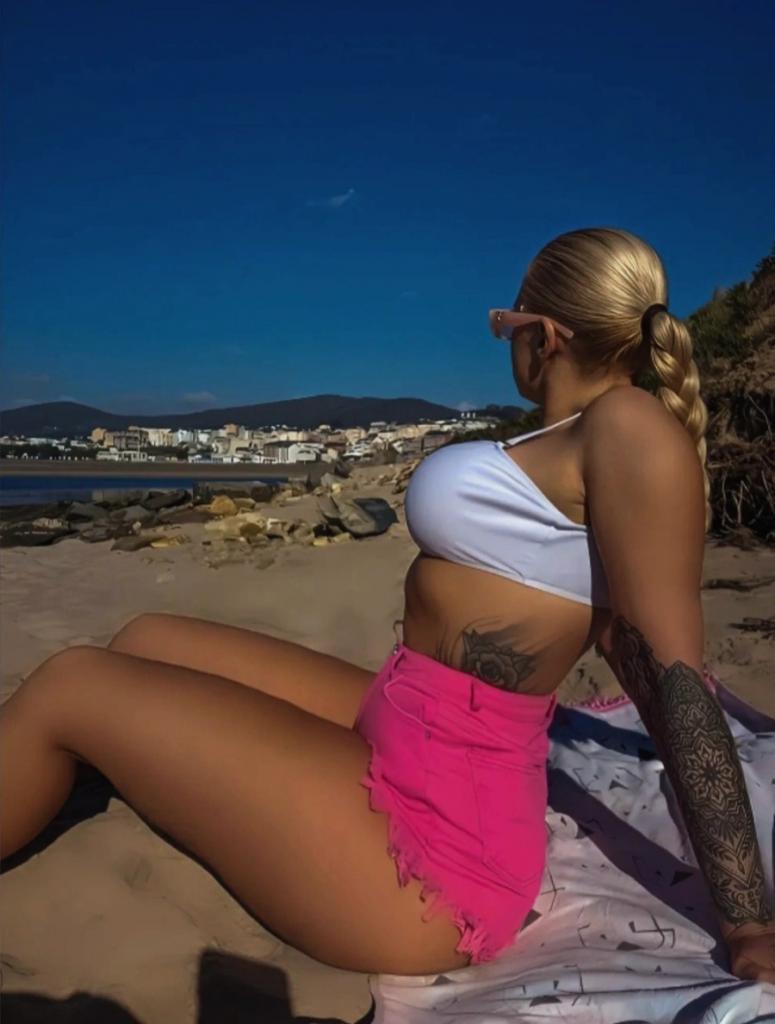 Chica busca chico en Lugo: 