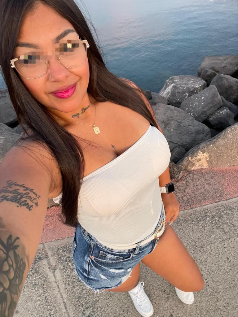 631654766: Chica busca chico en Las Palmas