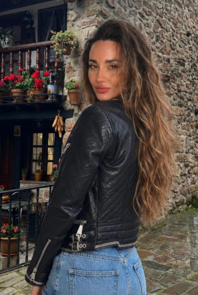 624312229: Chica busca chico en Asturias