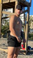 610990355: Chico busca chica en Valencia