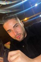 610990355: Chico busca chica en Valencia