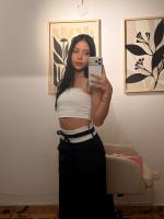 663077552: Chica busca chico en Málaga