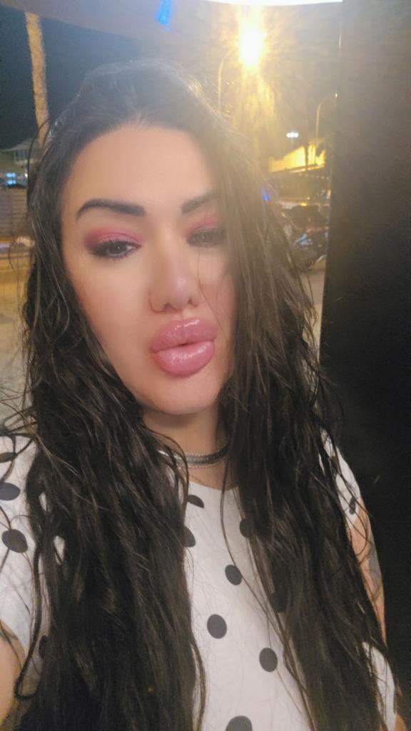 692396855: Chica busca chico en Las Palmas