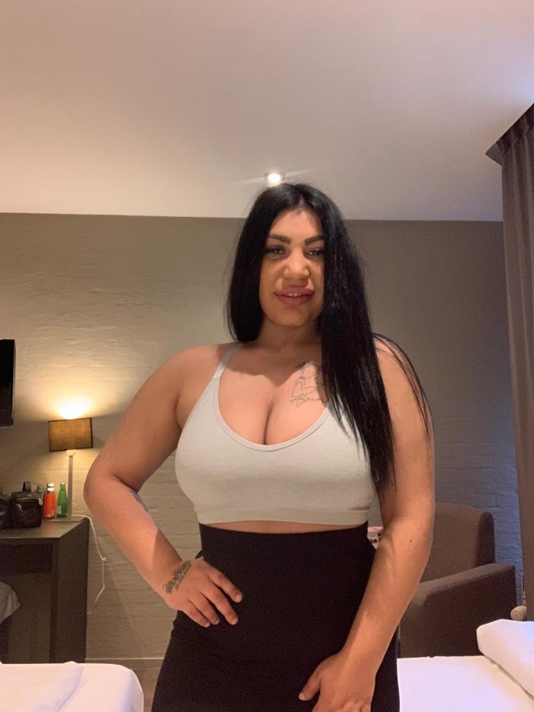 602733357: Chica busca chico en Alicante