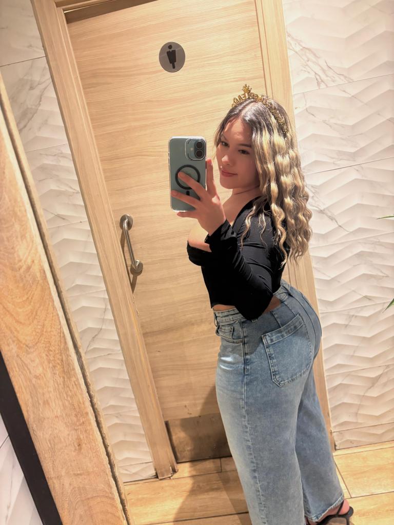 Chica busca chico en Barcelona: 