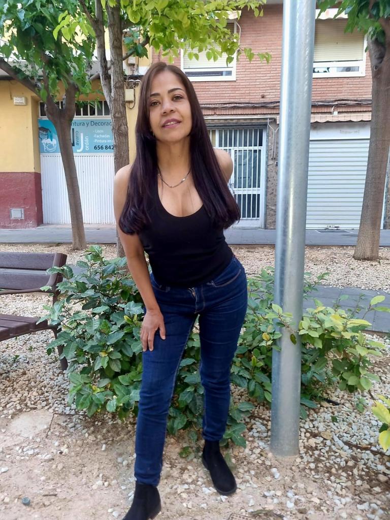 602654854: Chica busca chico en Alicante