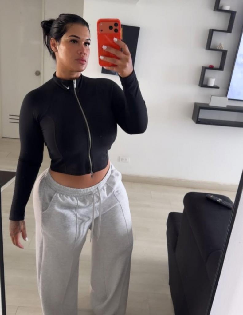 632910457: Chica busca chico en Navarra