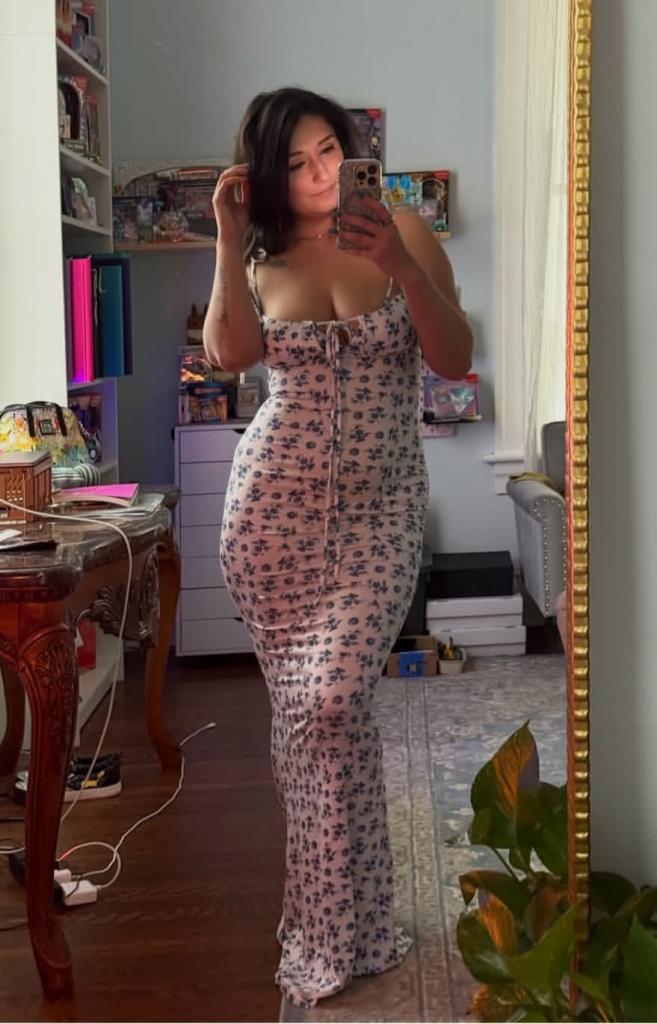Chica busca chico en Ibiza: 