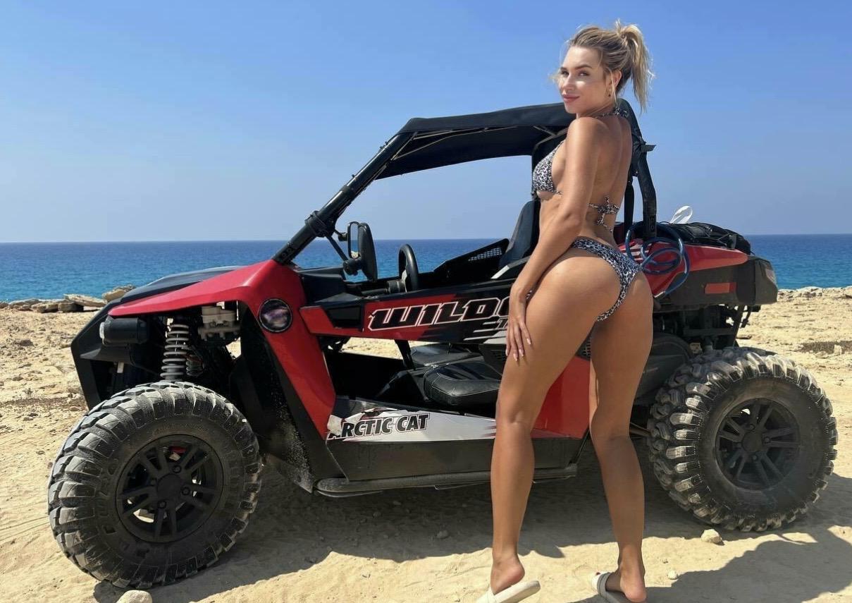 631849319: Chica busca chico en Málaga
