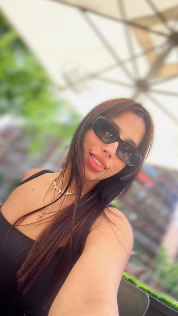 Chica busca chico en Sevilla: 