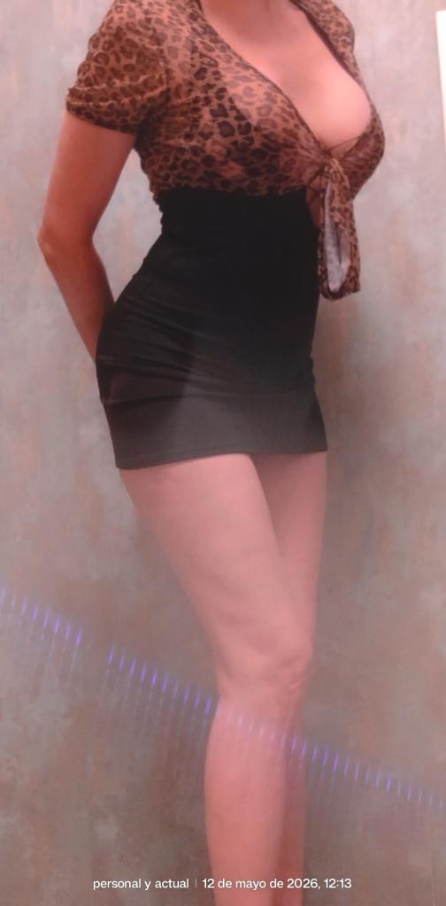 Chica busca chico en Huelva: 