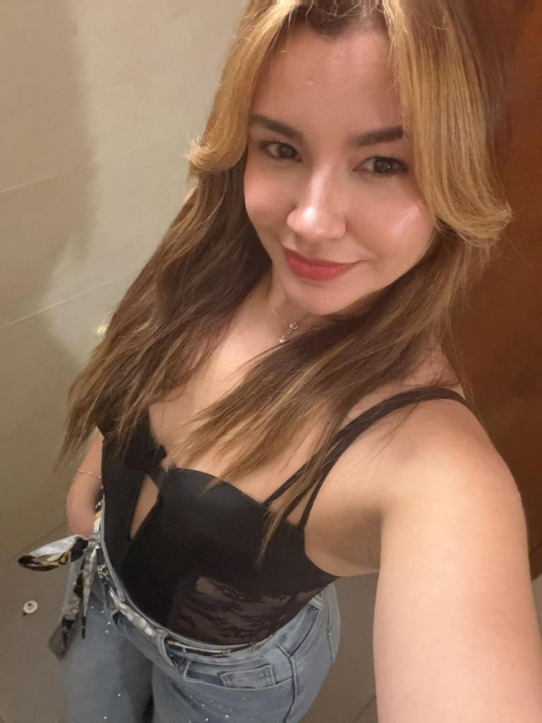 Chica busca chico en Menorca: 