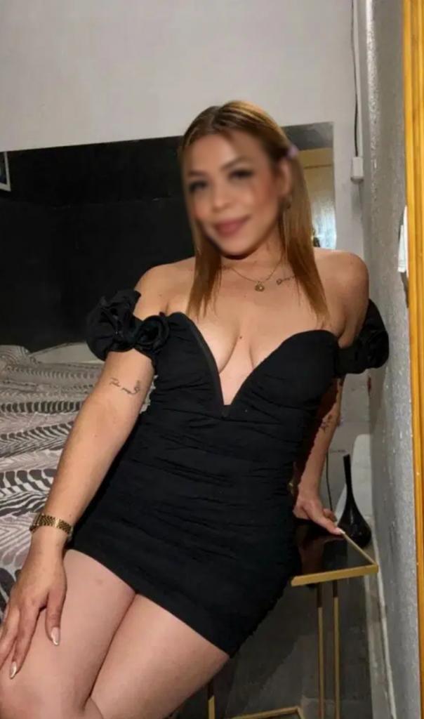 Chica busca chico en La Coruña: 