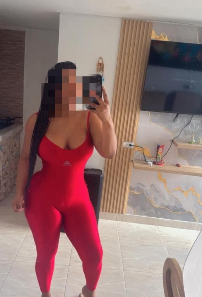 611292348: Chica busca chico en Huesca