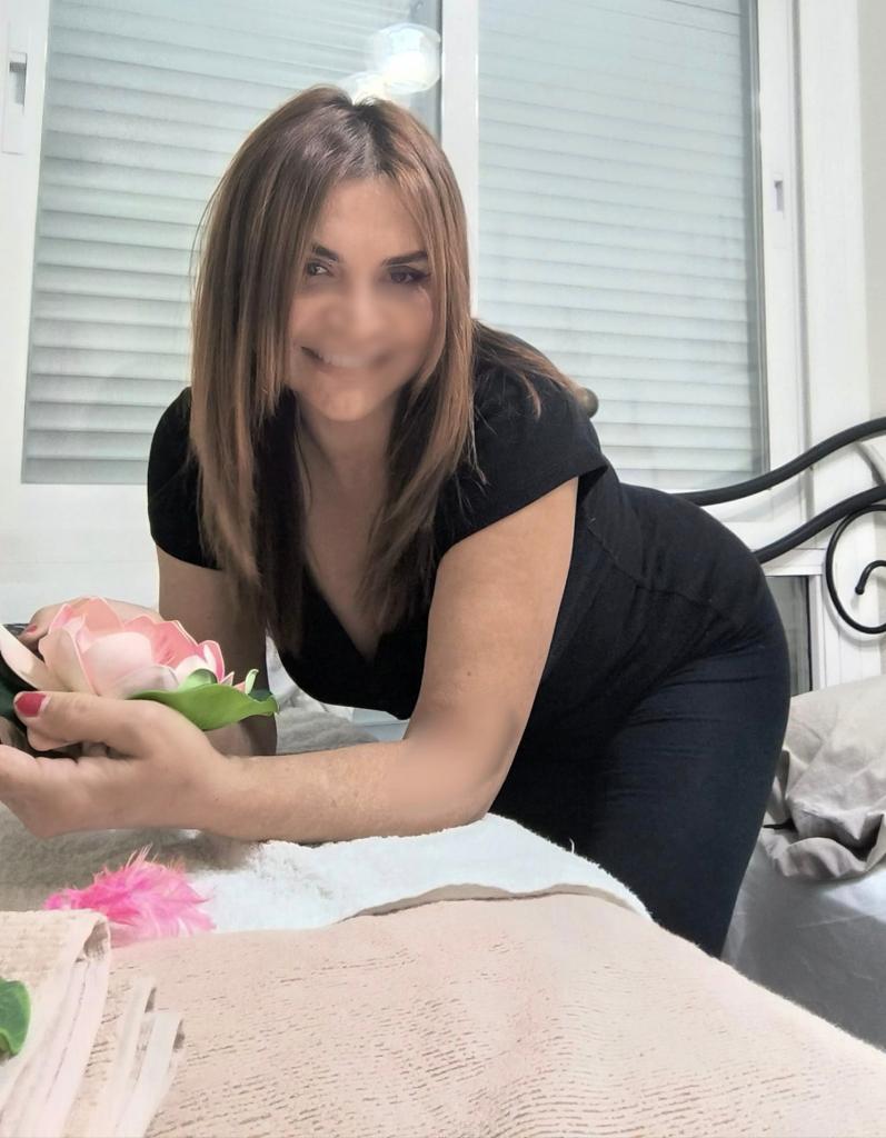 Chica busca chico en Sevilla: 
