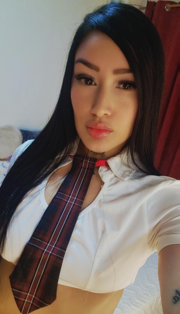 613506245: Chica busca chico en Zaragoza