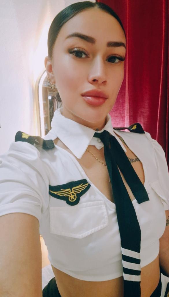 613506245: Chica busca chico en Zaragoza