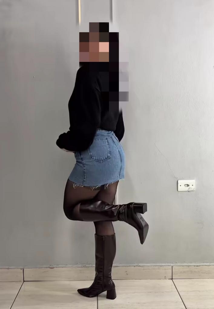 Chica busca chico en Tenerife: 