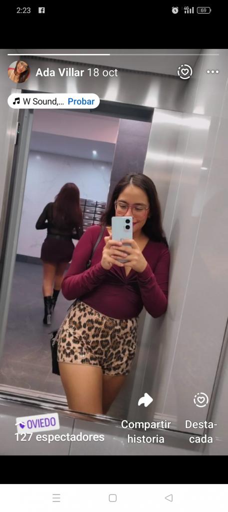 697734316: Chica busca chico en Málaga