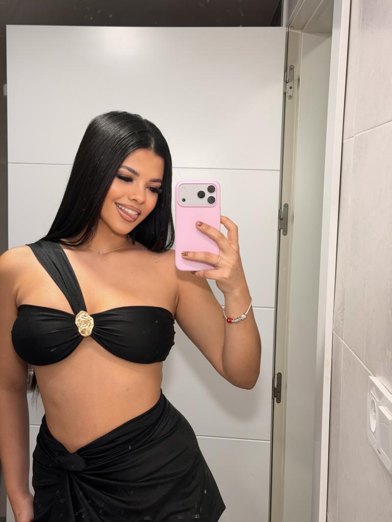642059891: Chica busca chico en Valencia