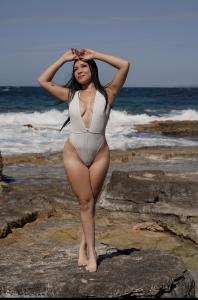 610318369: Chica busca chico en Alicante