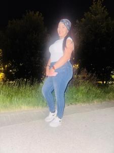 743041179: Chica busca chico en Navarra