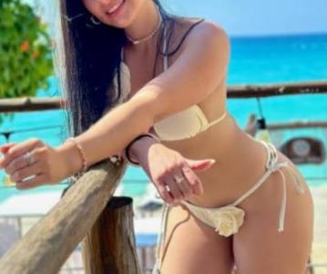 631777852: Chica busca chico en Barcelona