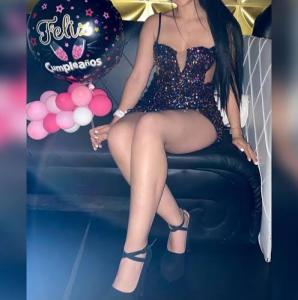 631777852: Chica busca chico en Barcelona