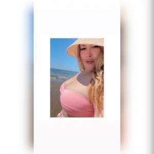 644389432: Chica busca chico en Valencia