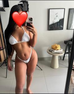 665738548: Chica busca chico en Asturias