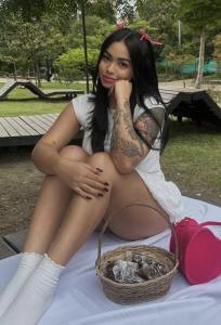 641694173: Chica busca chico en Mallorca