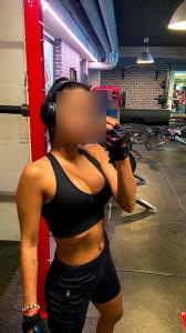 643856540: Chica busca chico en Almería