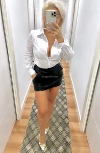 657639098: Chica busca chico en Orense
