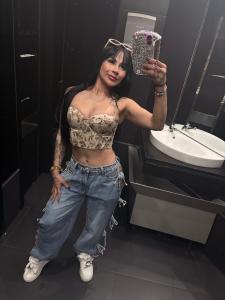 682419015: Chica busca chico en Pontevedra