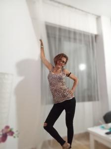 610703087: Chica busca chico en Sevilla