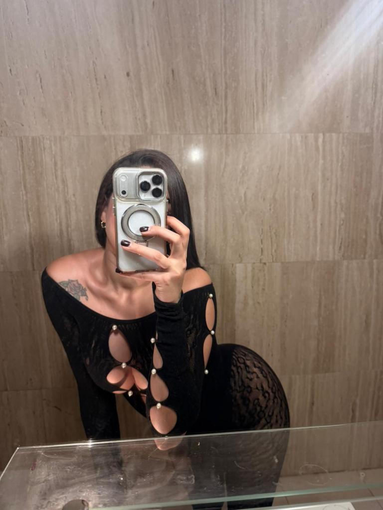 Chica busca chico en Tenerife: 