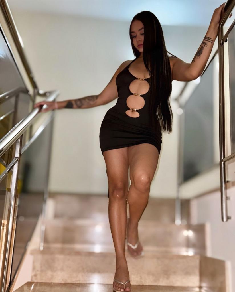 Chica busca chico en Ibiza: 